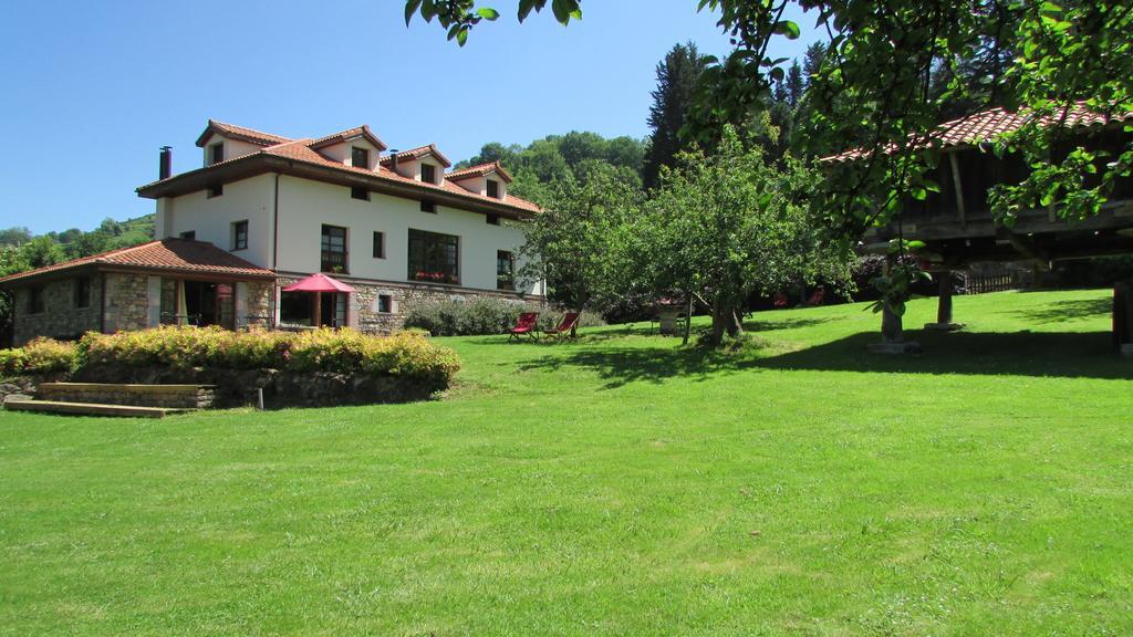 Hotel Rural Casa De La Veiga Sama Екстер'єр фото