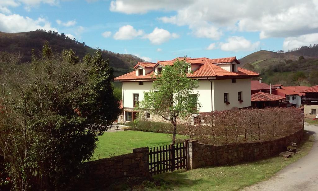 Hotel Rural Casa De La Veiga Sama Екстер'єр фото